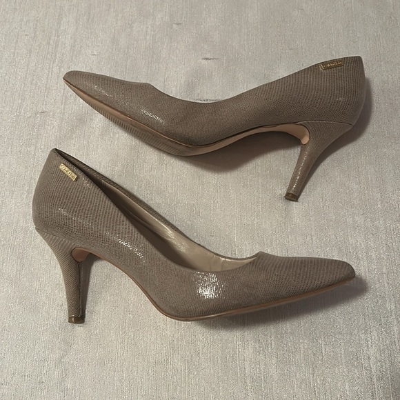 Calvin Klein Kimberly Pointed Toe Nude Heels - Picture 5 of 6